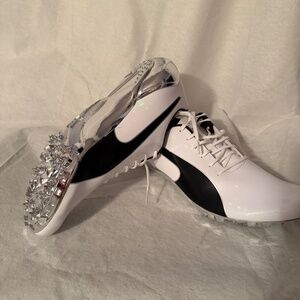 Men's White Puma Football Cleats New! Size 11.5